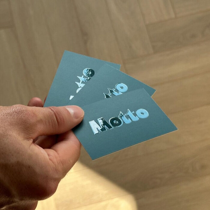 Spot UV Bussiness Card - Image 4